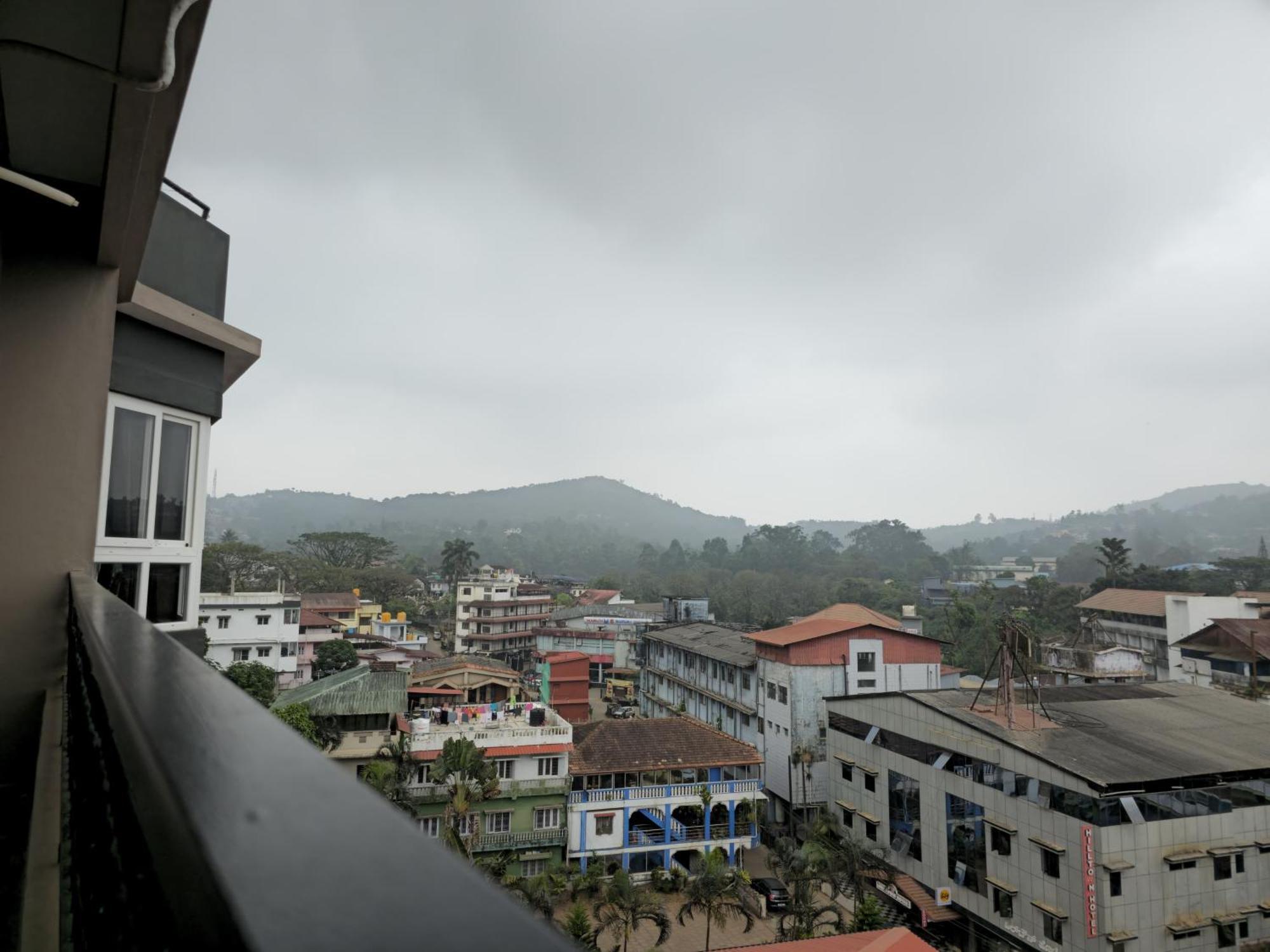 Navarathna Comforts Madikeri Exterior foto
