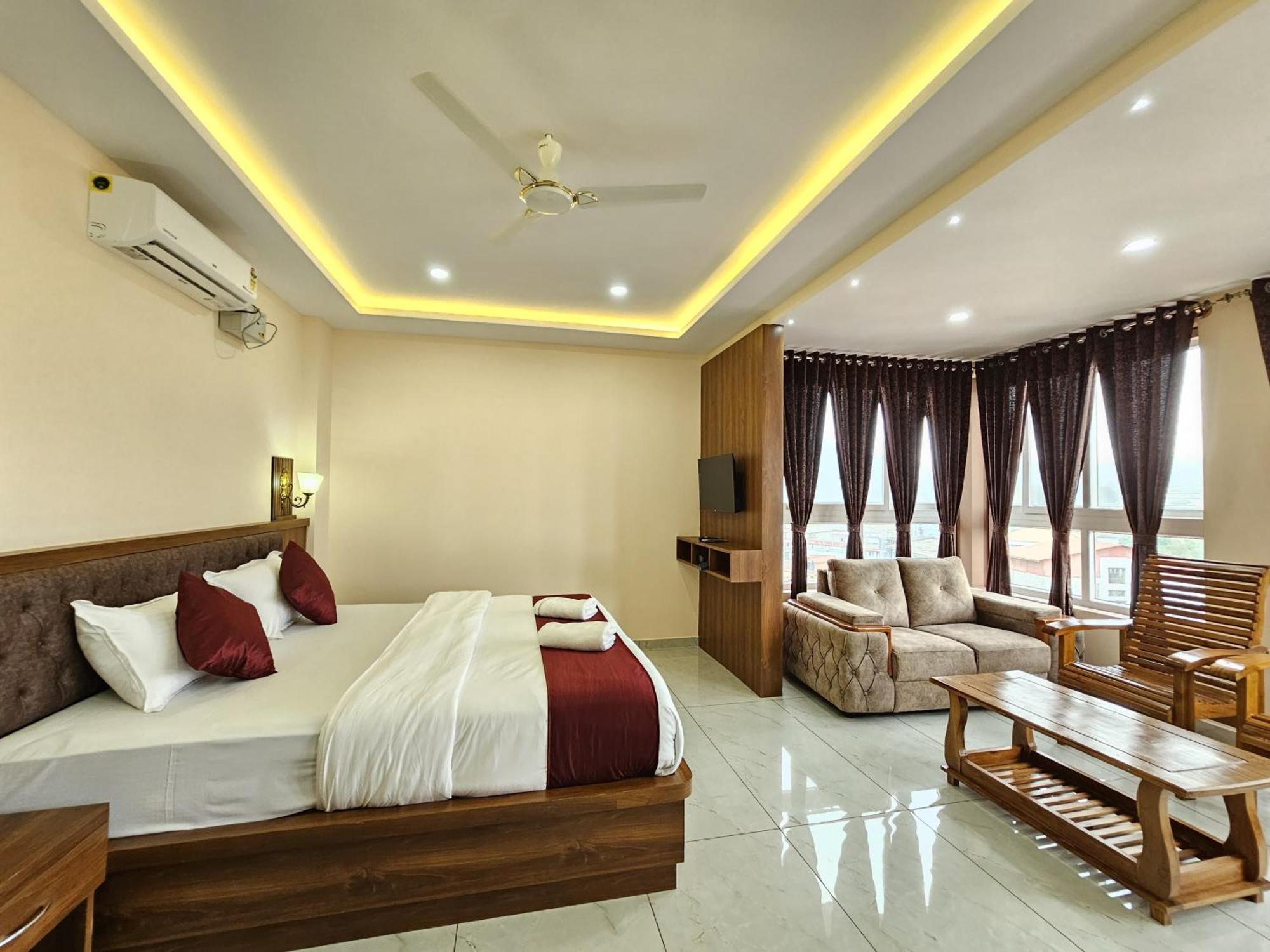 Navarathna Comforts Madikeri Exterior foto
